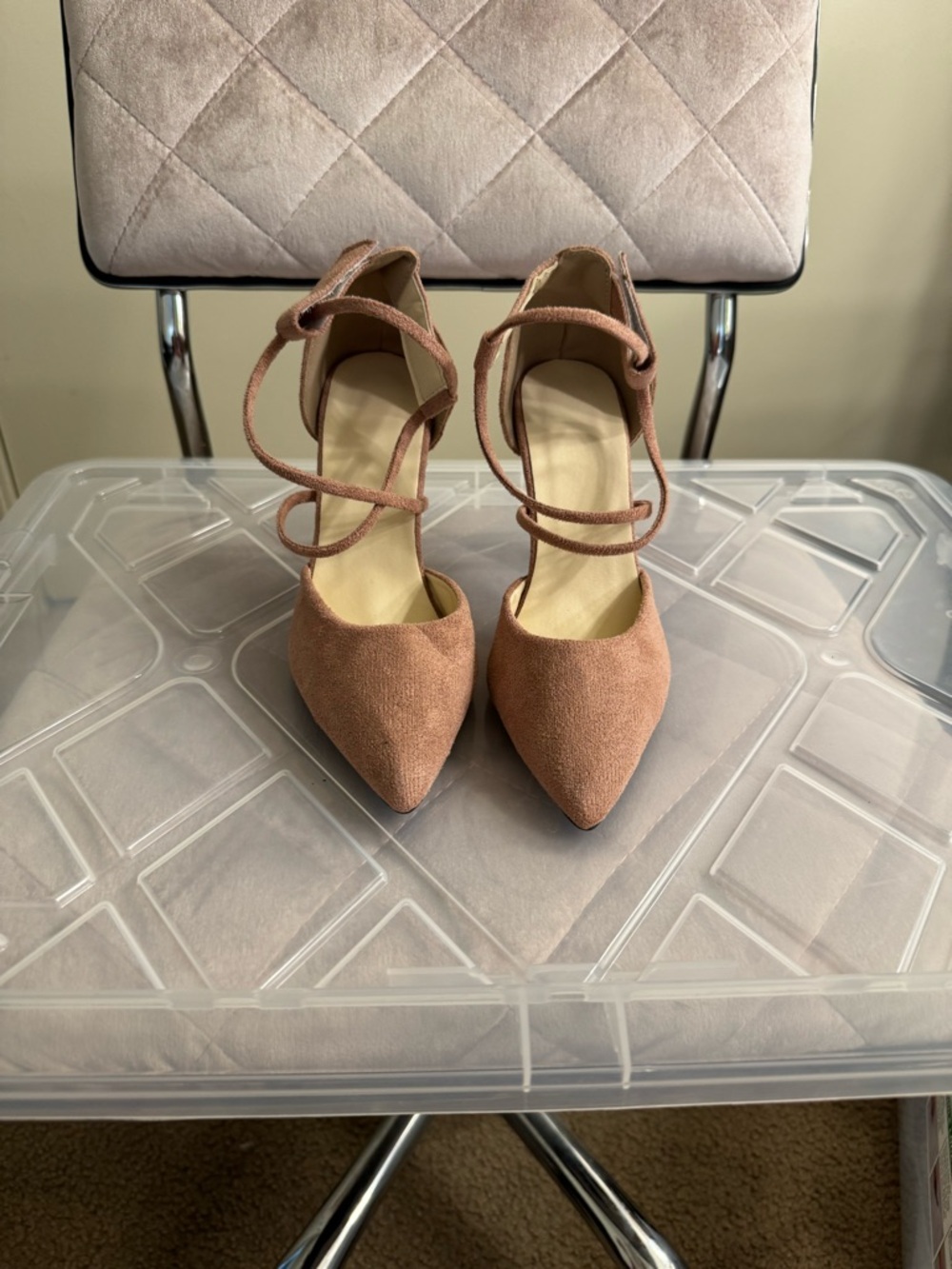 Women’s Pointed Toe Strappy Pumps in Dusty Rose